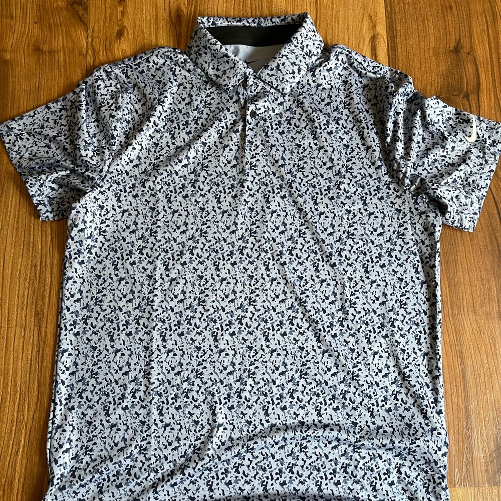 Men’s nike polo golf shirt
